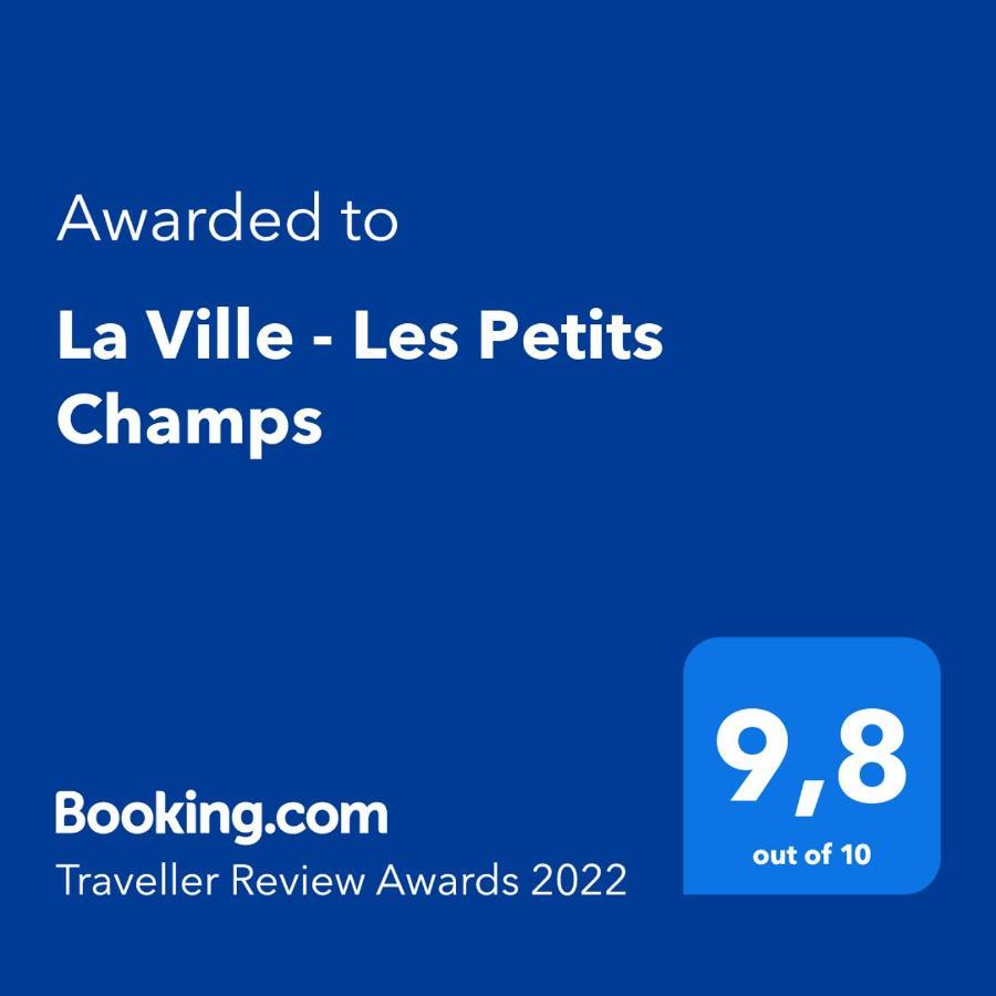 Bed and Breakfast La Ville - Les Petits Champs Buais-les-Monts Exterior foto